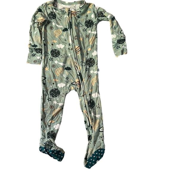 POSH PEANUT Baby's To The Stars Footed One Piece 3-6 Months - Picture 1 of 4